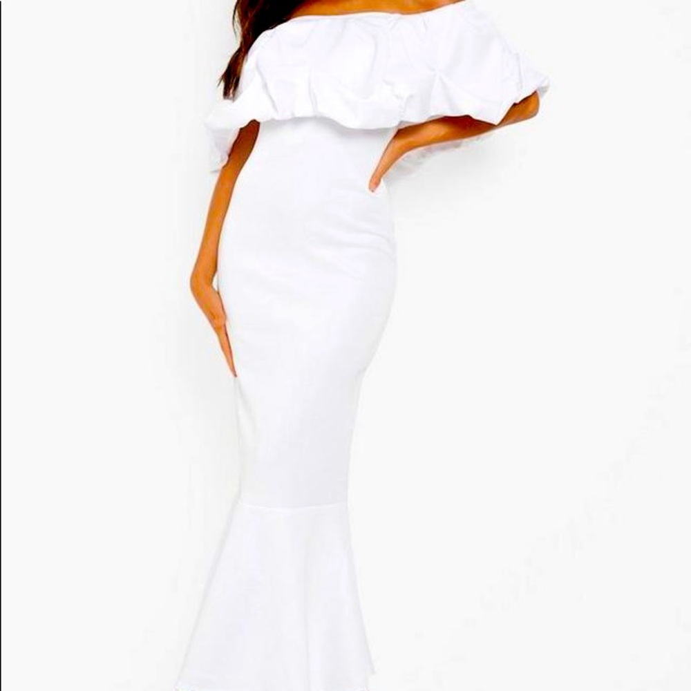 Size 12, White, Mermaid style, maxi dress